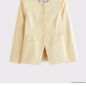 Abercrombie & Fitch Women's  Blazer